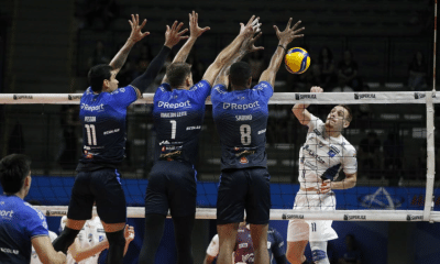 Suzano se impôs diante do JF Vôlei em casa pela Superliga (Foto: Divulgação Suzano Vôlei)