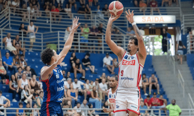 lucas dias no jogo entre Sesi Franca e Fortaleza no NBB