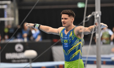 Diogo Soares na final das barras paralelas no DTB Pokal de ginástica artística