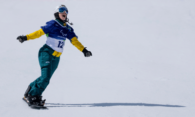Vitória Machado no banked slalom do parasnowboard nos Jogos Paralímpicos de Inverno Milão-Cortina 2026
