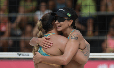 Carol e Rebecca viram sobre holandesas e avançam à semifinal no Elite 16 de Saquarema (Foto: CBV)