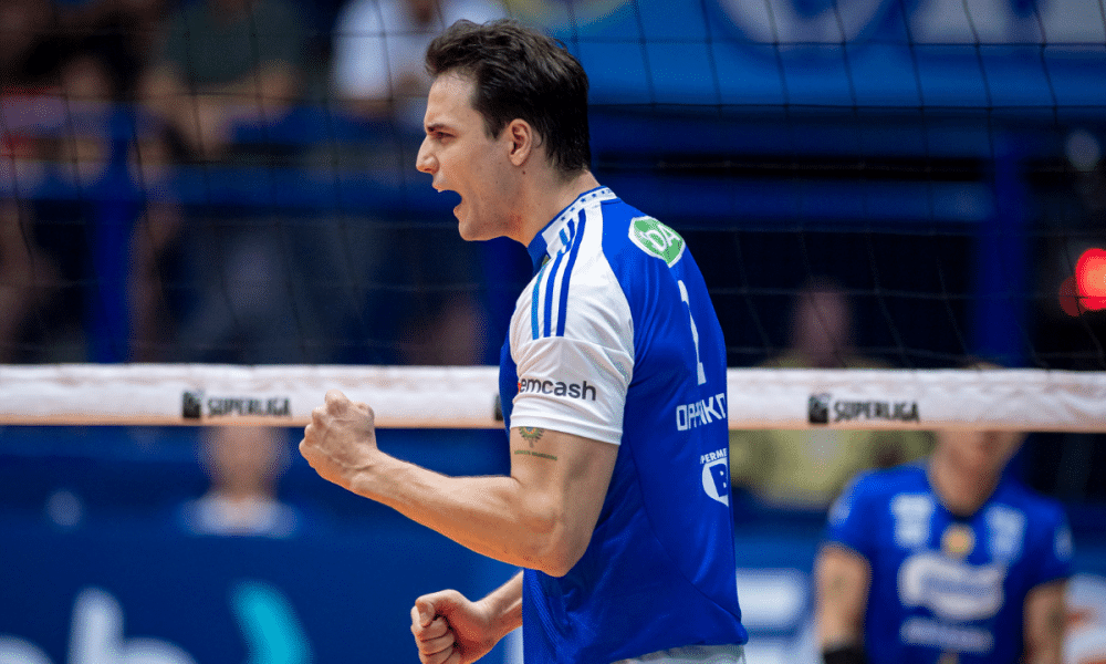 Oppenkoski comandou a vitória do Sada Cruzeiro diante do Itambé Minas (Foto: Agência i7/Sada Cruzeiro)