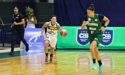 Na imagem, Lays da Silva, que foi a segunda cestinha do Sampaio na vitória sobre o Cerrado.