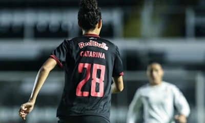 Bragantino vence Santos no Brasileirão feminino com gol de pênalti nos acréscimos do segundo tempo e entra no g-8 do torneio nacional