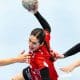 Dupla brasileira termina como vice-campeã do handebol na liga europeia. Na Espanha, time de Micaela Rodrigues sai na frente na semifinal e na final da Copa europeia, equipe de brasileiras perde jogo de ida