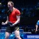 Cédric Nuytinck vence Harimoto Tomokazu no Campeonato Mundial de Tênis de Mesa por Equipes