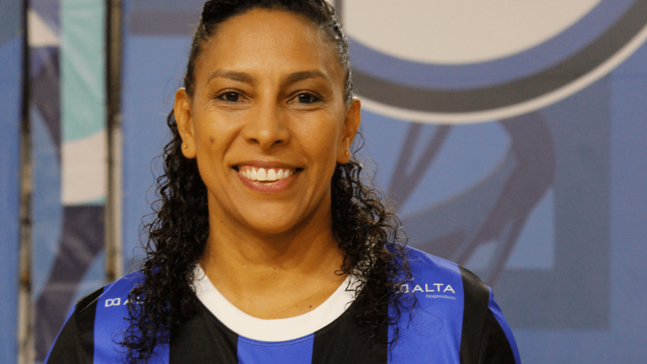 Ana Paula Belo, Pinheiros, handebol reforço