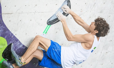 André Macedo no Circuito Mundial de Escalada em Keqiao na china boulder