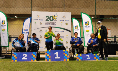 Entrega de medalhas no Campeonato Brasileiro Paralímpico de Tiro com Arco (Foto: Divulgação)