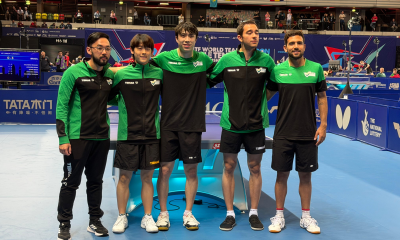 Fernando Shigetomi, Leonardo Iizuka, Felipe Arado, Hugo Calderano e Guilherme Teodoro no Campeonato Mundial de Tênis de Mesa por Equipes Londres 2026