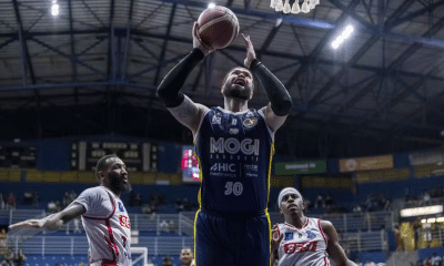 Mogi venceu Franca e abriu 1 a 0 nas quartas de final do NBB — Foto: RELANCE / SFB